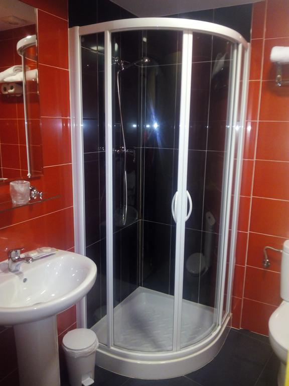 Hostal Plaza Mayor De Almazan Luaran gambar